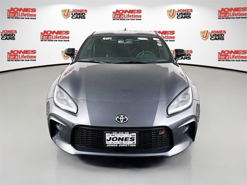 Certified 2023 Toyota GR86 Premium image 12