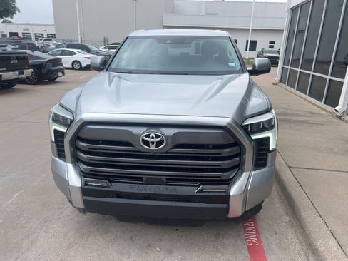 Used 2023 Toyota Tundra Limited AWD/4WD image 3