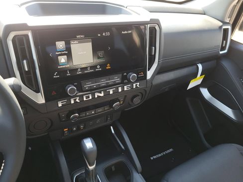 New 2026 Nissan Frontier SV w/ SV Convenience Package RWD image 3