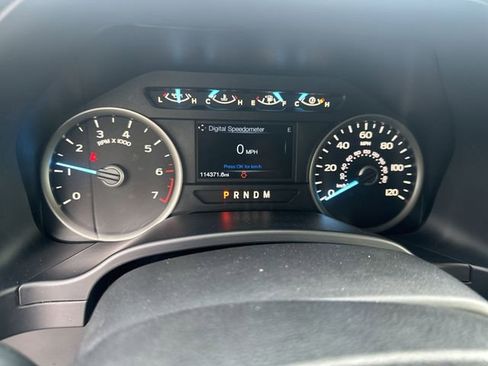 Used 2018 Ford F150 XLT w/ Equipment Group 302A Luxury image 12