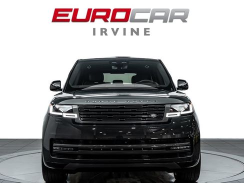 Used 2025 Land Rover Range Rover Long Wheelbase SE AWD/4WD image 8