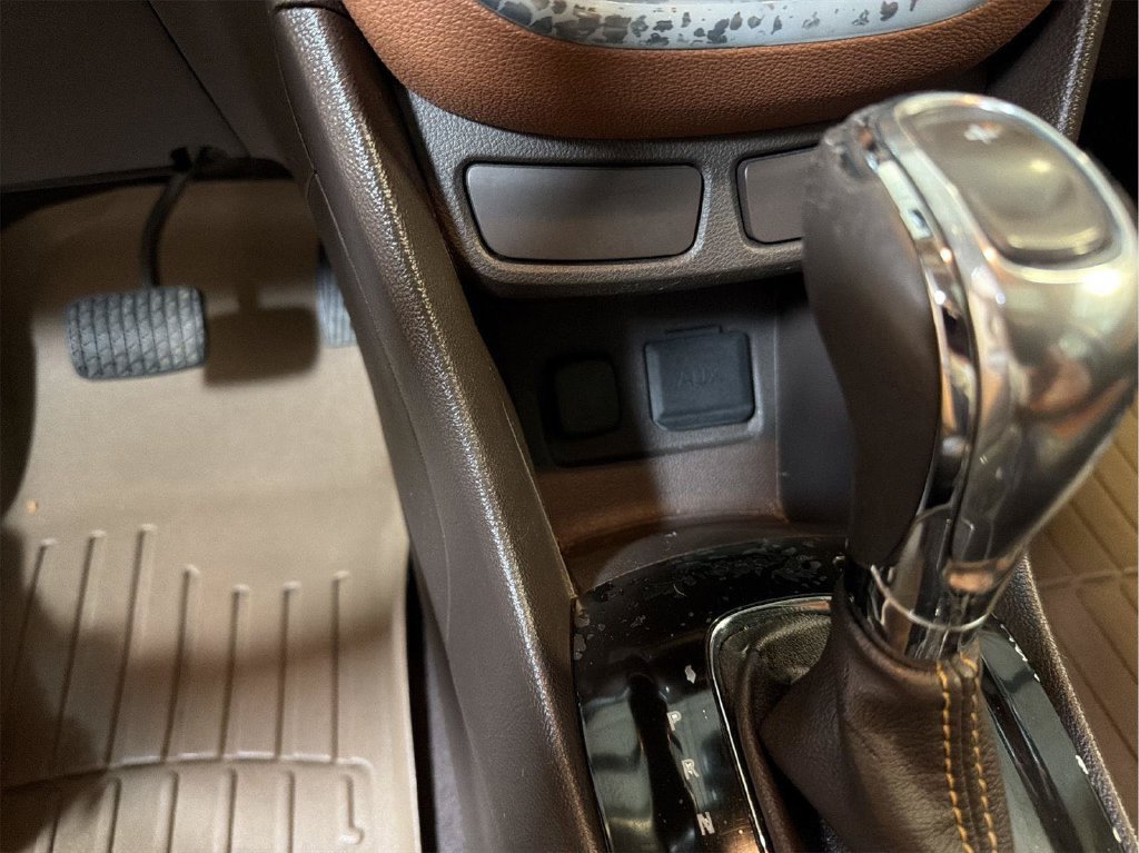 Used 2013 Buick Encore Leather FWD image 36