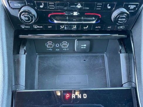 Certified 2023 Jeep Grand Cherokee L Laredo AWD/4WD image 51