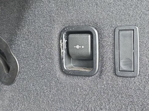 Used 2018 BMW X3 xDrive30i AWD/4WD image 16