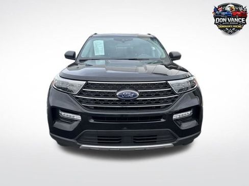 Used 2023 Ford Explorer XLT w/ Equipment Group 202A AWD/4WD image 6