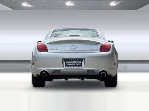 Used 2004 Lexus SC 430 Convertible w/ Preferred Accessory Pkg RWD image 9