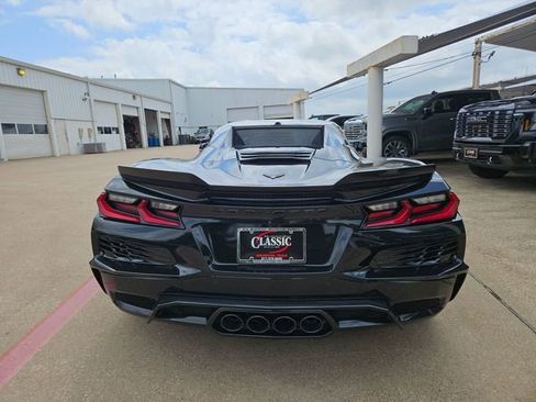 Used 2024 Chevrolet Corvette Z06 image 4