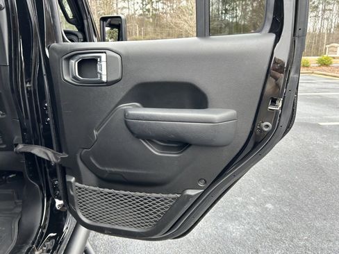 Used 2024 Jeep Wrangler Unlimited Rubicon w/ XTREMEE 35" Tire Package image 58