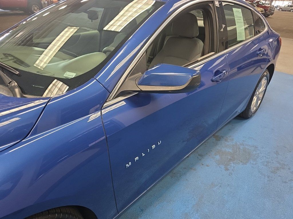 Certified 2023 Chevrolet Malibu LT FWD image 18
