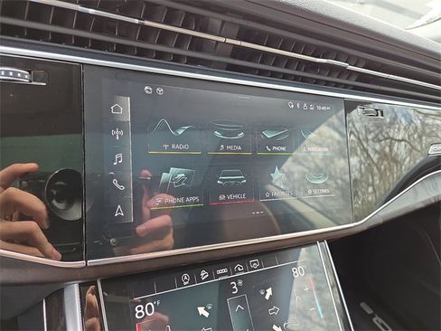 Certified 2022 Audi Q8 Premium image 19