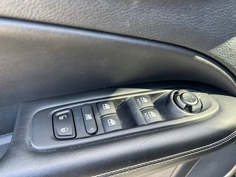Used 2021 Jeep Compass Latitude FWD image 44