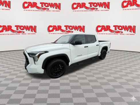 Used 2023 Toyota Tundra SR5 AWD/4WD image 4