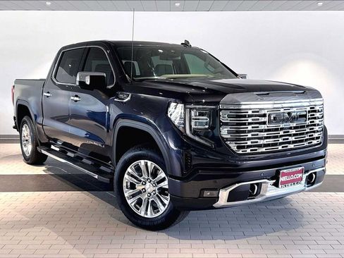 Used 2025 GMC Sierra 1500 Denali RWD image 12