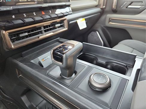 New 2025 GMC Hummer EV 2X w/ Extreme Off-Road Package AWD/4WD image 25