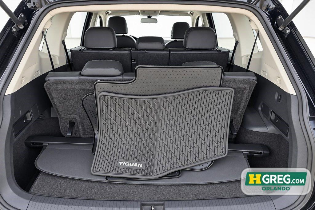 Used 2020 Volkswagen Tiguan SE FWD image 18