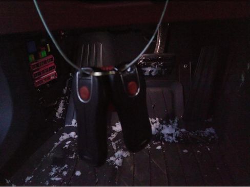 Used 2022 Porsche Taycan 4 Cross Turismo image 18