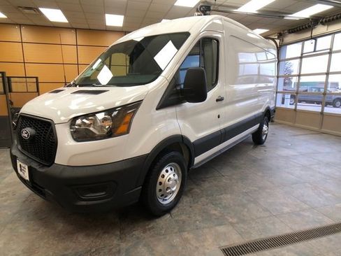 New 2026 Ford Transit 250 148 Medium Roof w/ Load Area Protection Package image 3