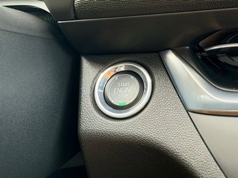 Certified 2024 Buick Envista Preferred w/ Convenience I Package image 12