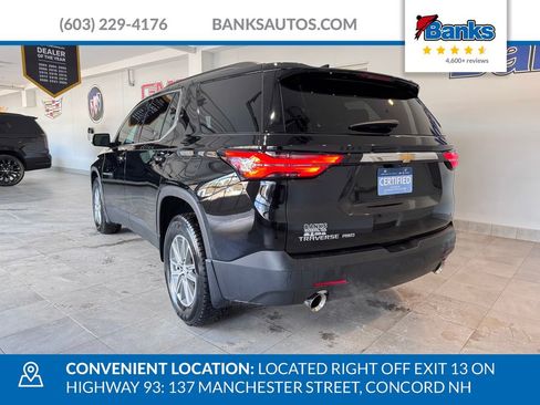 Certified 2023 Chevrolet Traverse LT w/ Rear Camera Mirror Package image 5