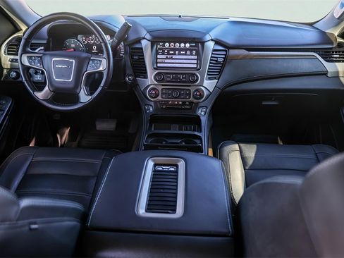 Used 2020 GMC Yukon Denali w/ Open Road Package image 30