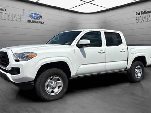 Used 2023 Toyota Tacoma SR AWD/4WD image 10