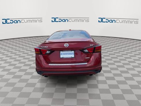 Used 2021 Nissan Altima 2.5 SV w/ SV Premium Package AWD/4WD image 7