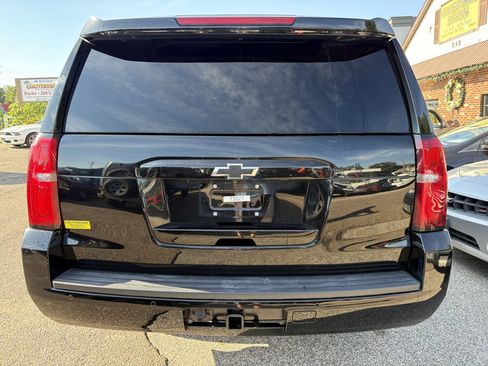 Used 2020 Chevrolet Suburban 4WD w/ Max Trailering Package image 5