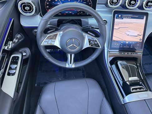 Used 2025 Mercedes-Benz CLE 300 4MATIC Cabriolet image 27