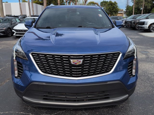 Used 2023 Cadillac XT4 Premium Luxury w/ Driver Assist Package FWD image 9