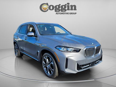 New 2026 BMW X5 sDrive40i w/ Premium Package image 7