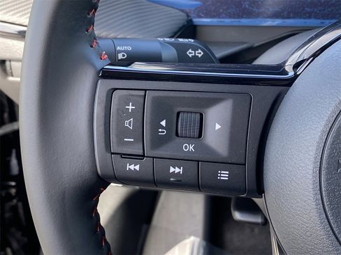 New 2026 Nissan Kicks SR image 33