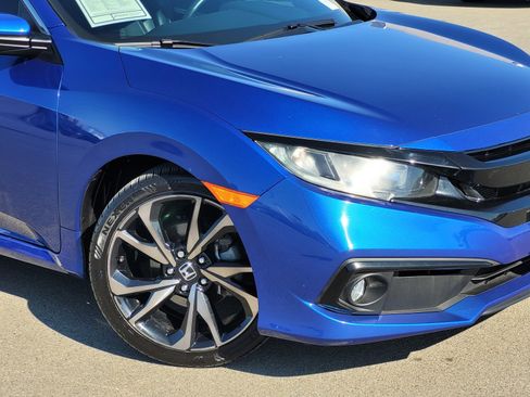 Used 2021 Honda Civic Sport image 3