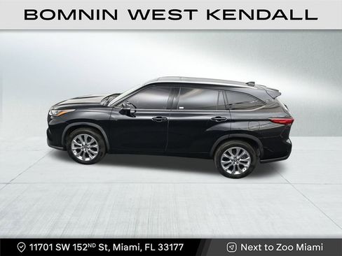 Used 2020 Toyota Highlander Limited image 14