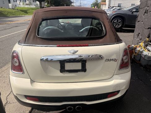 Used 2010 MINI Cooper S FWD image 6