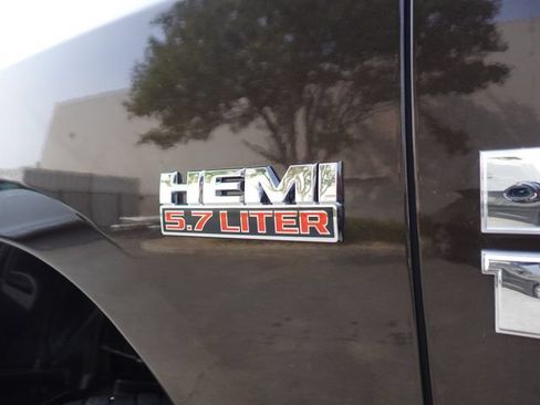 Used 2017 RAM 1500 Big Horn AWD/4WD image 13