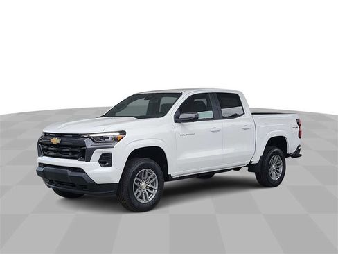 New 2024 Chevrolet Colorado LT w/ LT Convenience Package III image 1