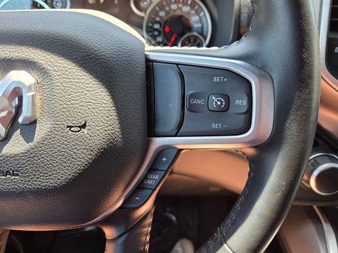 Used 2023 RAM 1500 Big Horn AWD/4WD image 32