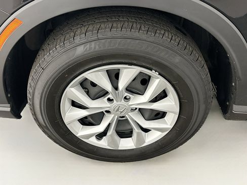 Used 2025 Honda CR-V LX image 11