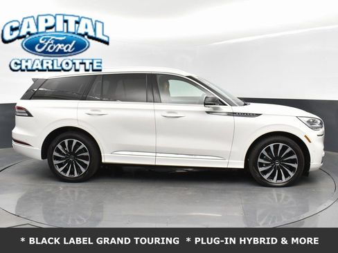 Used 2023 Lincoln Aviator Black Label Grand Touring w/ Class IV Trailer Tow Package image 32