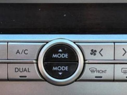 Used 2017 Subaru Legacy 2.5i Limited image 26