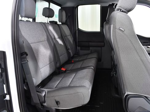 New 2026 Ford F250 XL w/ XL Chrome Package image 19