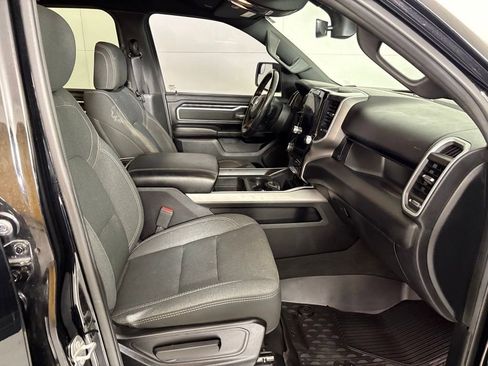 Used 2021 RAM 1500 Big Horn AWD/4WD image 14