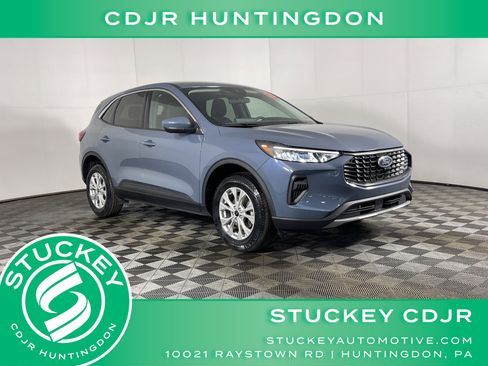 Used 2024 Ford Escape Active w/ Tech Pack #2 image 1