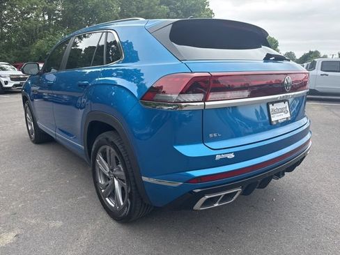 Used 2024 Volkswagen Atlas Cross Sport SEL R-Line AWD/4WD image 3