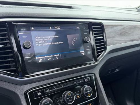 Used 2023 Volkswagen Atlas Cross Sport SE w/ Panoramic Sunroof Package FWD image 30