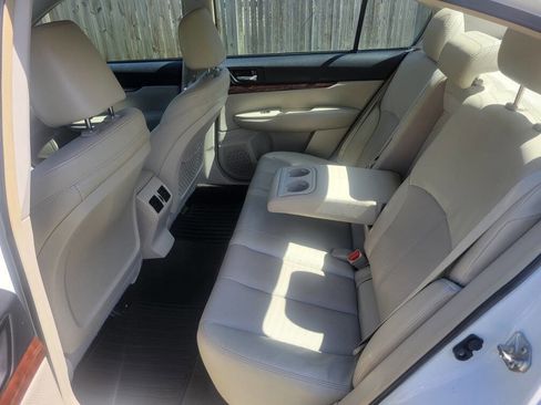 Used 2013 Subaru Legacy 3.6R Limited image 13