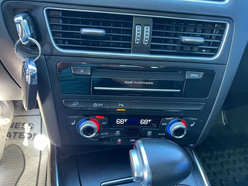 Used 2015 Audi Q5 2.0T Premium Plus w/ Technology Package image 13