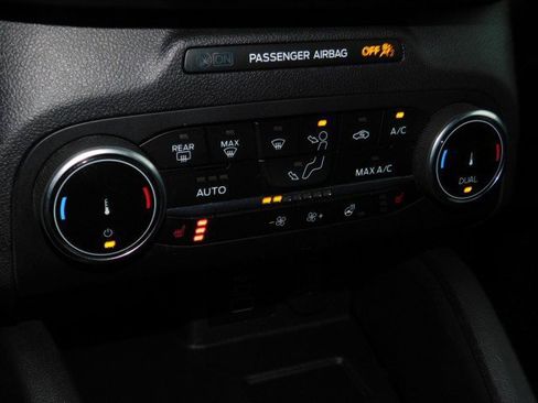 Used 2024 Ford Escape ST-Line image 24