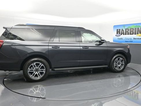 New 2025 Ford Expedition Max Active image 6