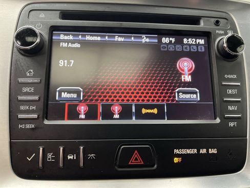 Used 2013 GMC Acadia SLT AWD/4WD image 21